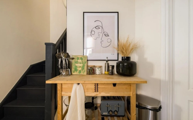 The Peckham Sanctuary - Snazzy 3bdr House With Patio