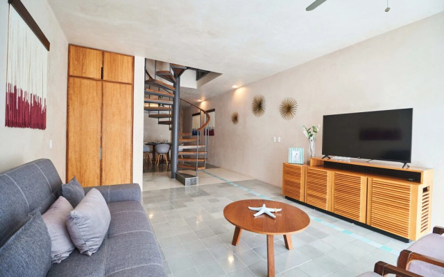 Sabor a Miel 103 By Lockey