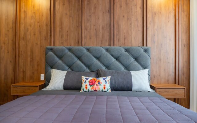 Elements 214 2 Bedroom Condo by RedAwning