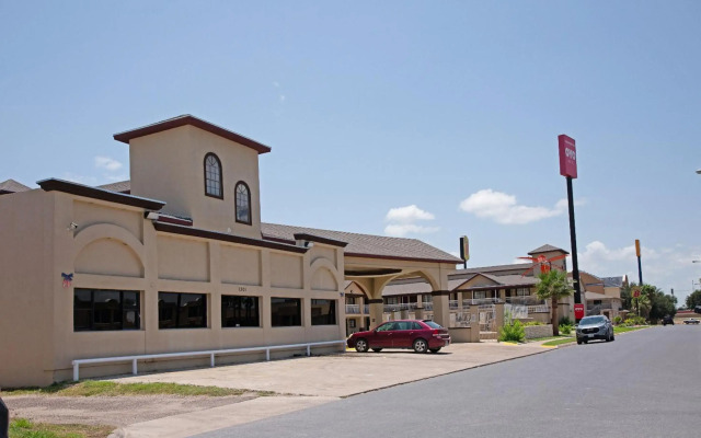 OYO Hotel McAllen Airport South