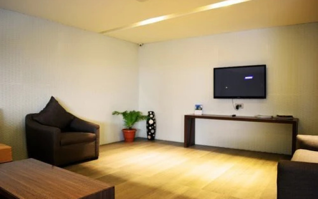 Milestone Hotel And Banquets