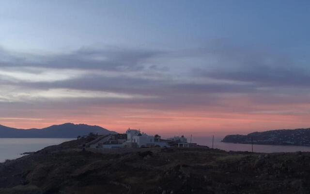 Stunning Villa 4BR in Mykonos