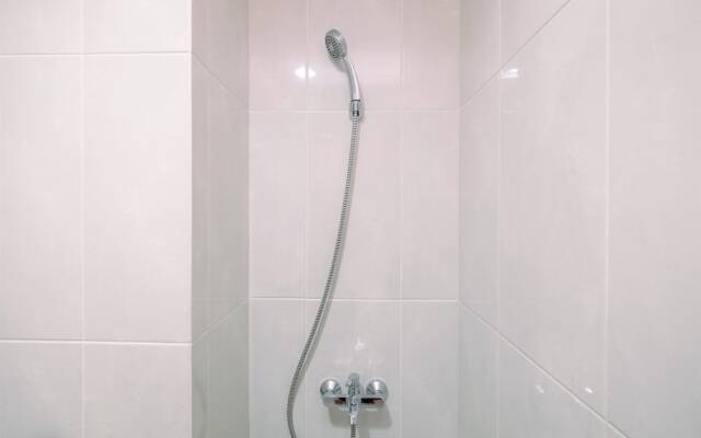 Elegant Studio At Evenciio Apartment Margonda