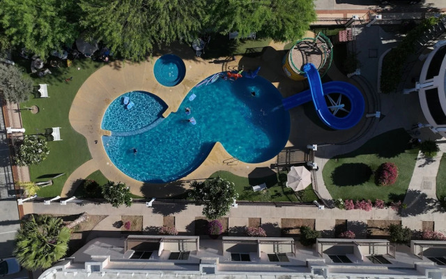 Hotel Santorian