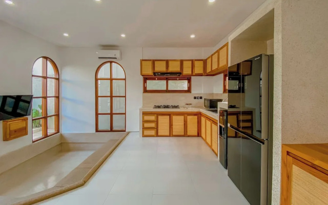 Amreta Villa by Betterplace