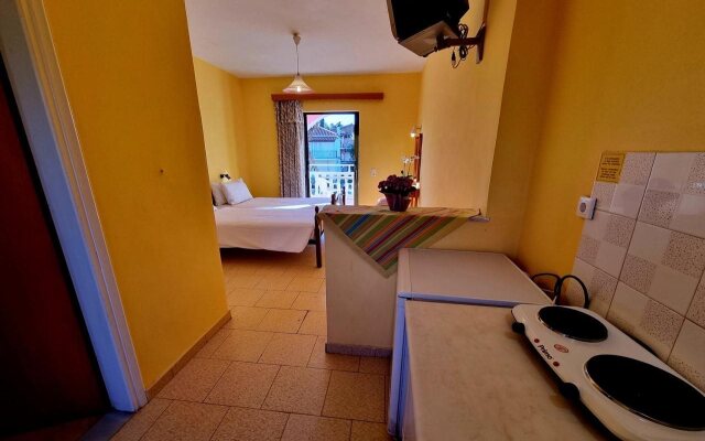 Agios Sostis Apartments