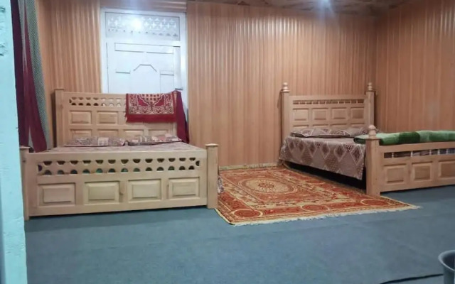 Paradise Lodge Keran