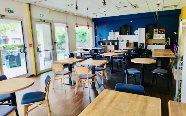 ibis Strasbourg Aéroport Le Zenith