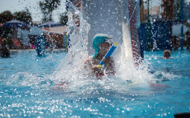 Caretta Beach Resort & Waterpark