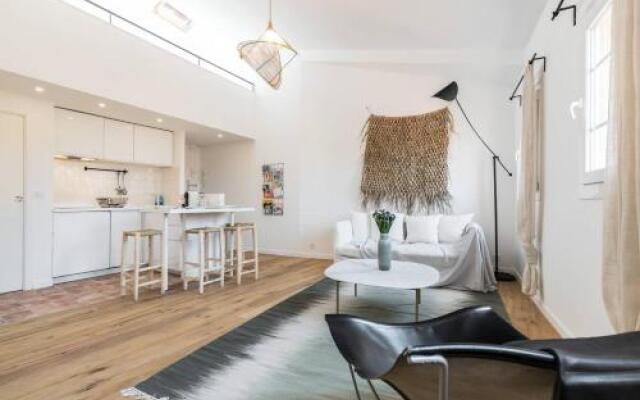 Private Duplex Old Town