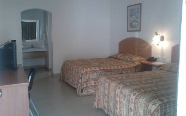 Hotel Del Sol