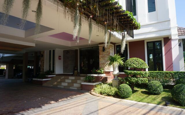The Room Resident Chiang Rai