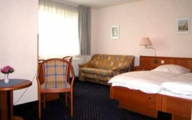 Rasthaus Hotel Schackendorf