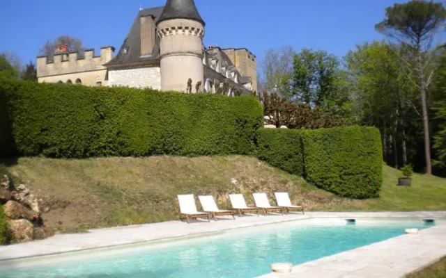 Chateau Des Faures