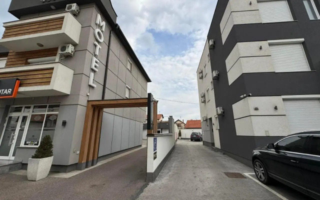 Motel Centar