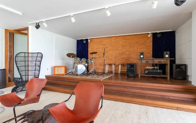 House With Private Beach in Porto Bello Mangaratiba