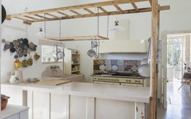 Palazzo Siena - Home & More