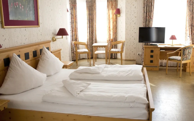 Hotel Hirsch