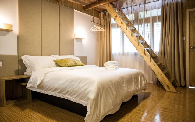The Micro Hostel Mt Emei