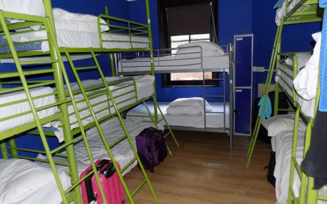 Phoenix Hostel