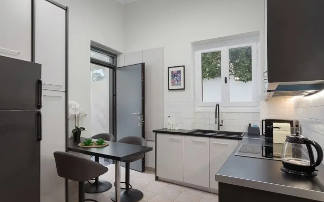 Elaia House Glyfada