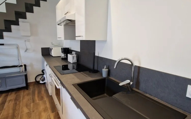 Chic & Central - Your Retreat in Le Mans