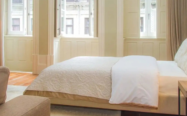 Liiiving in Porto Art Heart Studio