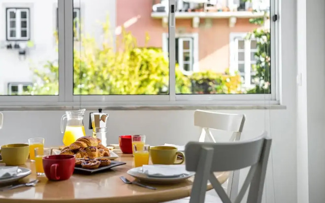 Sunny Apartment in Príncipe Real