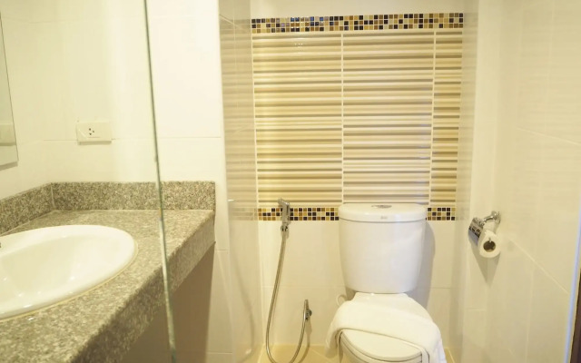 Suksomboon Hotel