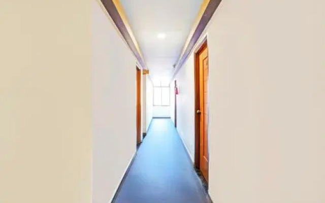 OYO 35561 Hotel Amar Inn