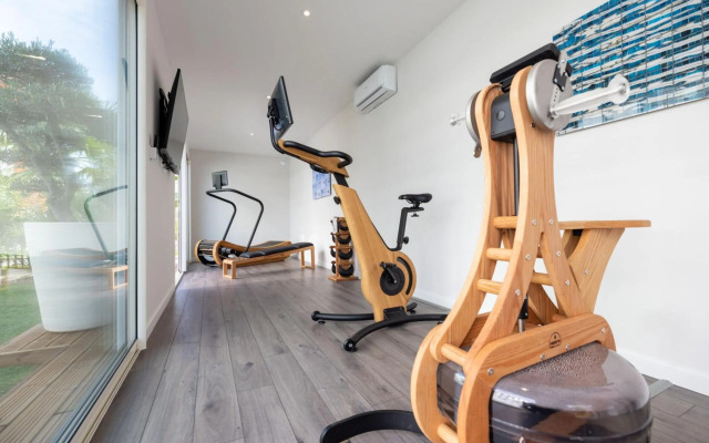 AC Hotel by Marriott Marseille Prado Velodrome
