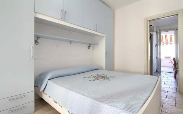 Casetta Dona a Ridosso Della Spiaggia Torre Vado