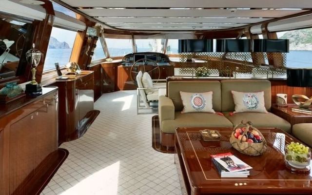 Sailing Yacht Glorious