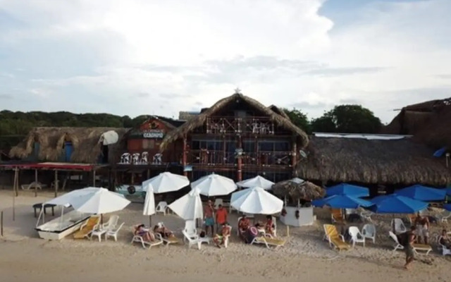 Cabana Glamping Geronimo