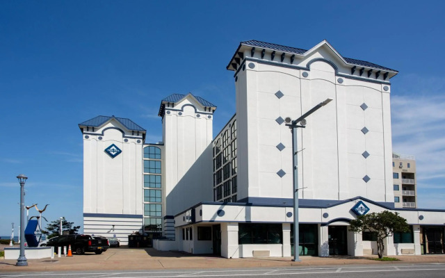 Super 8 By Wyndham Virginia Beach Oceanfront