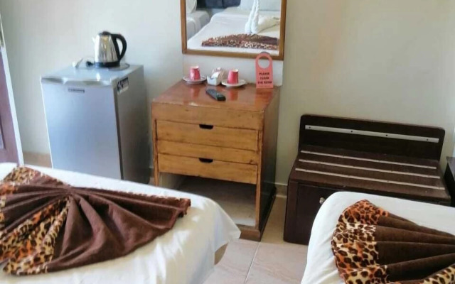 Rezeiky Hotel And Camp Luxor