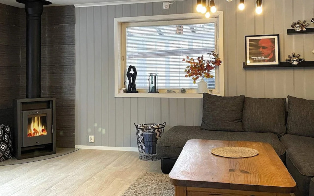 6 Person Holiday Home in Bengtsfors-by Traum