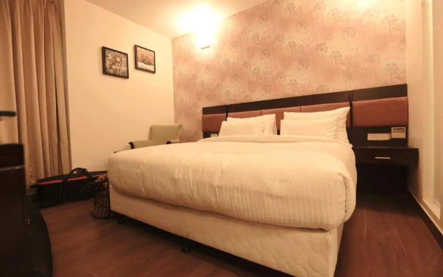 RoseMallow Hotel