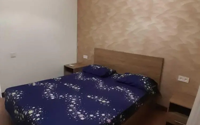 1bdr luxury apartment