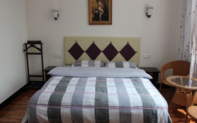 Zhangjiajie Base Youth Hostel