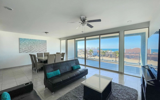 Unwind in a Modern Condo With Stunning View
