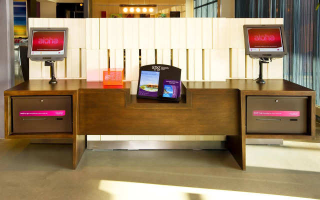 Aloft Mount Laurel