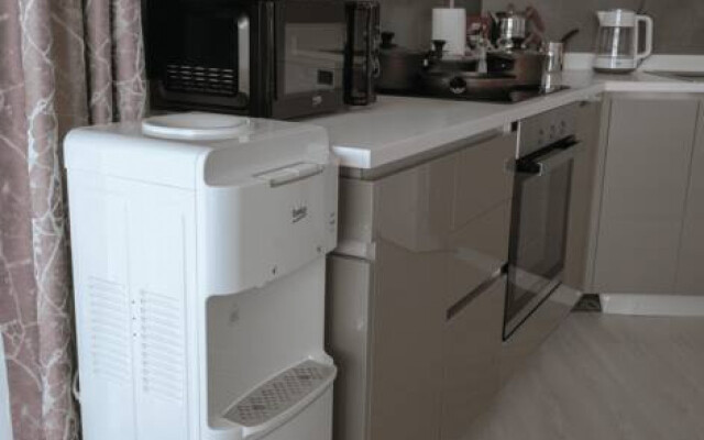 Stylish 2-bedroom Apartment Near Mall of Istanbul