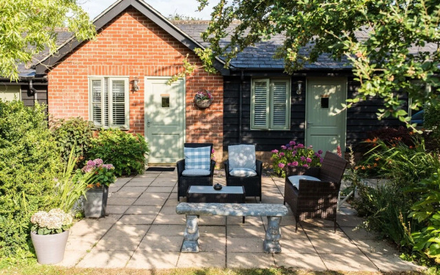 The Foxes Den Coffee House and Rooms