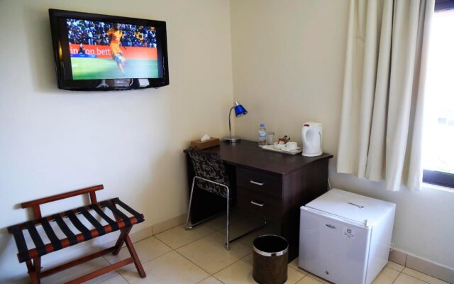 Iwawe Hotel