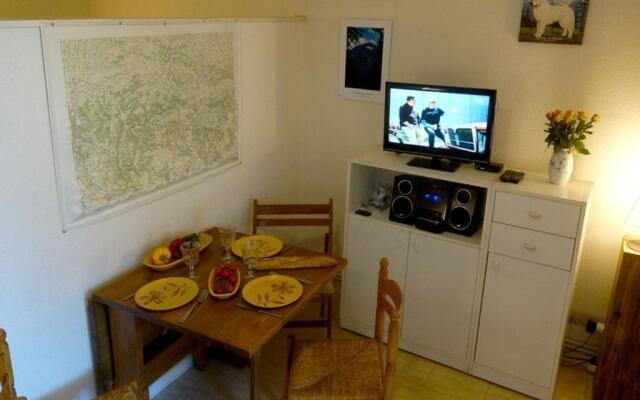 Appartement Bagnères-de-Luchon, 1 pièce, 4 personnes - FR-1-313-149