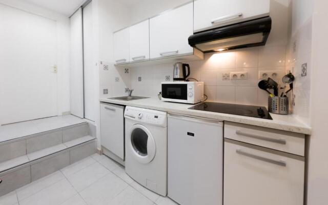 BH - NICE STUDIO 6 - Flat close Promenade Old Town