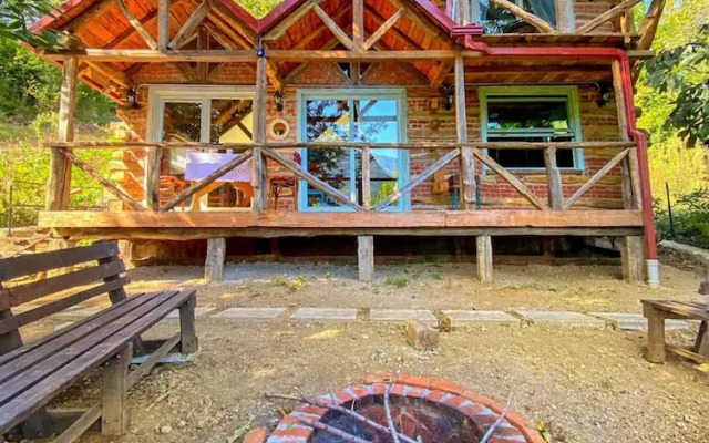 Secluded Wooden House in Sapanca