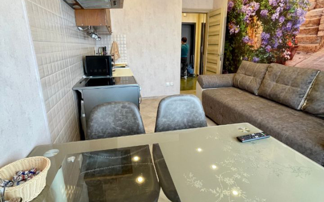 Apartamenty na Dal'nevostochnoj 108