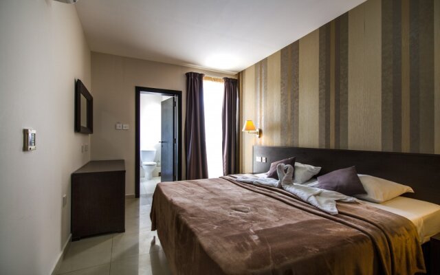 Blubay Apartments And Suites By ST Hotels